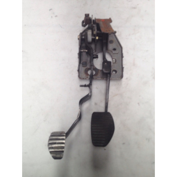 Pedaleira Embreagem E Freio Citroen Xsara Picasso
