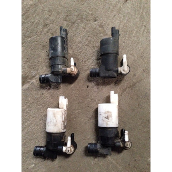 Bomba De Agua Do Limpador - Peugeot Citroen Renault Original