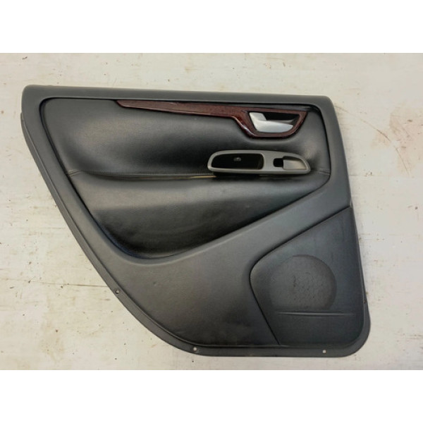 Forro Porta Traseiro Esquerdo Volvo V70 2000 2006 Detalhe