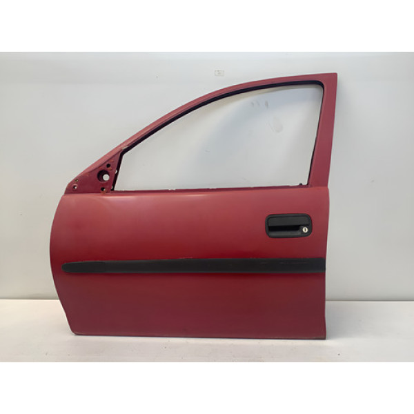 Porta Dianteira Esquerda Gm Corsa Sedan Wind 1994 2001 Dianteira Esquerdo Vermelho