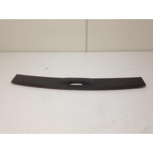Acabamento Soleira Porta Malas Citröen C8 2004 Detalhe