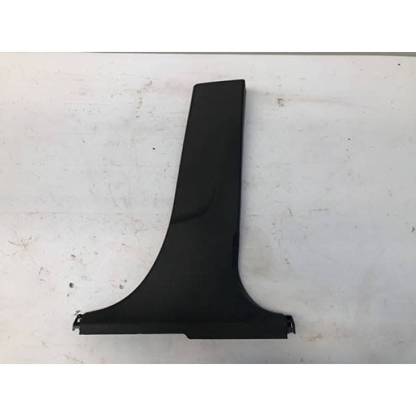 Acabamento Inferior Coluna Central Direita Gm Onix Lt 2013