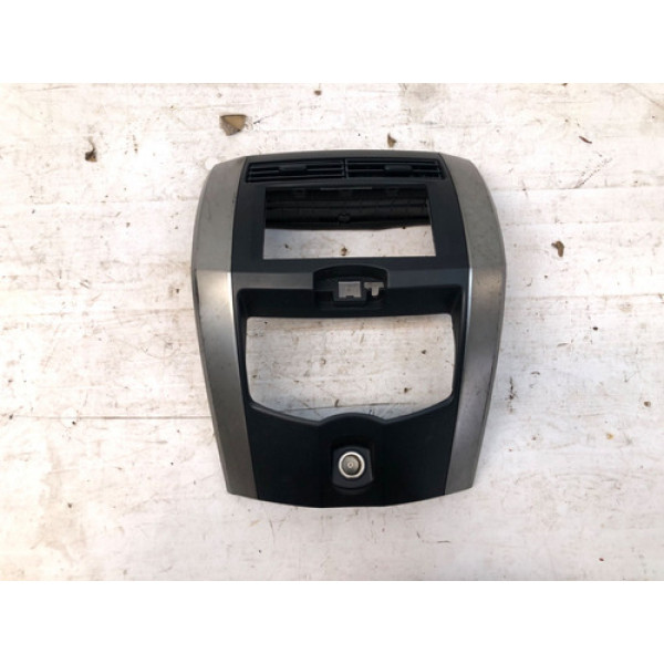 Moldura Difusor Central Nissan Livina 2009 2014