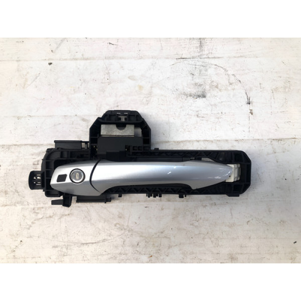 Maçaneta Externa Dianteira Esquerda C180 2011 2012 Prata Dianteira