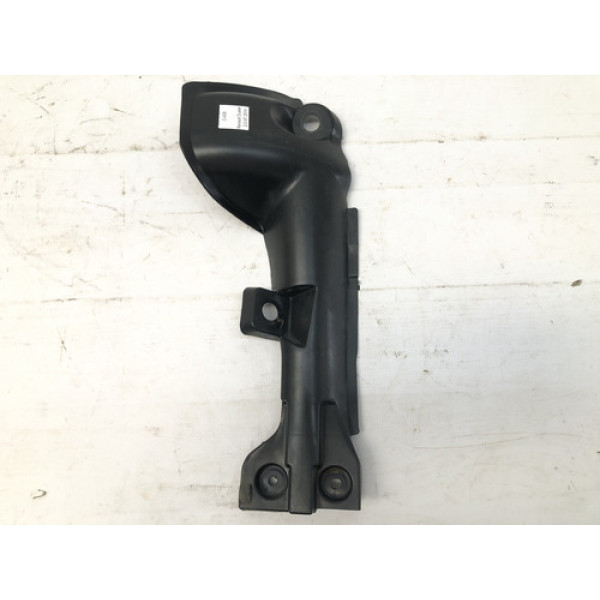 Defletor Capa Amortecedor Traseiro Direito Duster