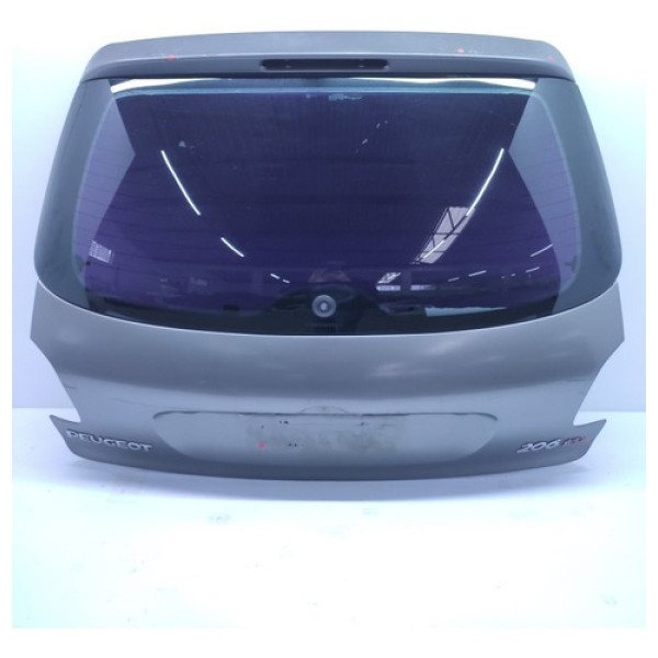 Tampa Traseira Peugeot 206 Hatch 1999 2003 * Detalhe