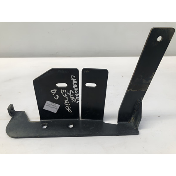 Suporte Carroceria Estribo Dianteir Direito Duster 2011 2014 Preto