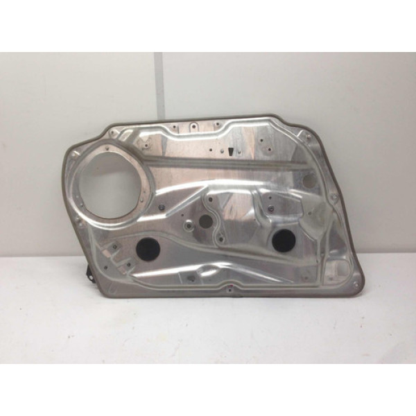 Suporte Maquina Dianteiro Direito Porta C200 2008 2011 