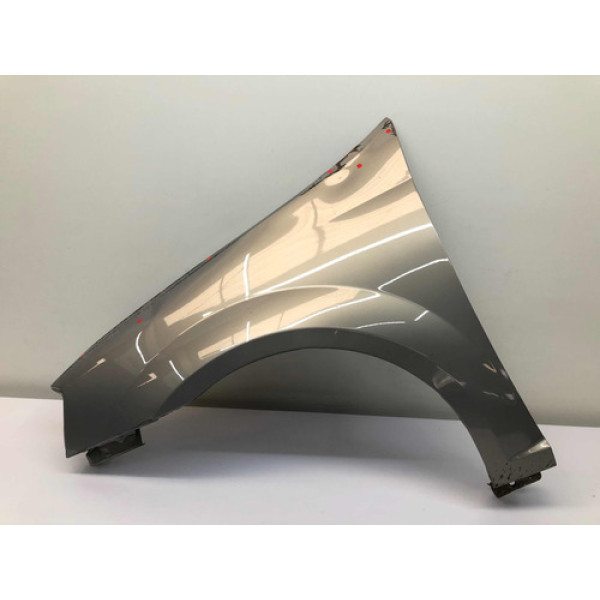 Para Lama Esquerdo Renault Logan 2007 2012 Detalhe