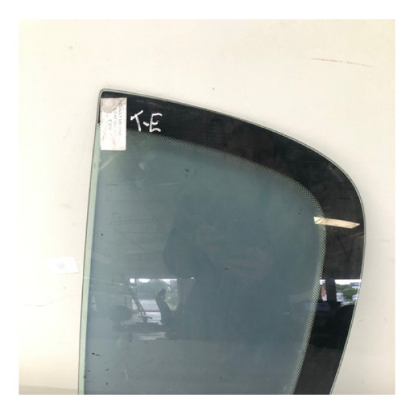 Vidro Vigia Traseiro Esquerdo Renault Megane 2006 Sedan