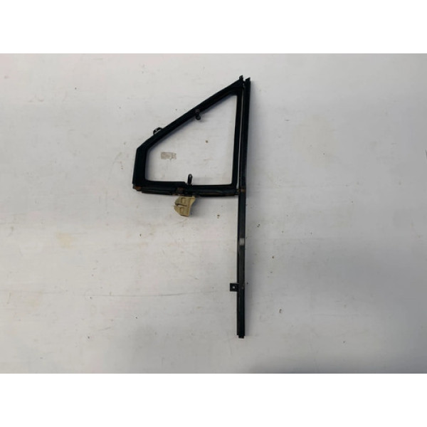 Moldura Vidro Vigia Esquerda Vw Gol Quadrado 1987 1990