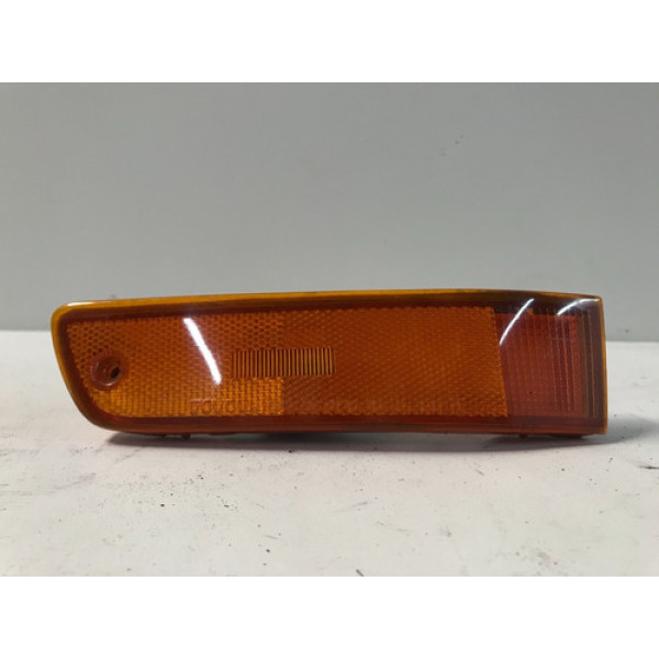 Seta Pisca Lateral Dianteira Direita Toyota Camry 1992 1997