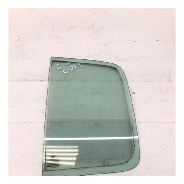 Vidro Vigia Fixo Traseiro Esquerdo Renault Clio 2001 2012