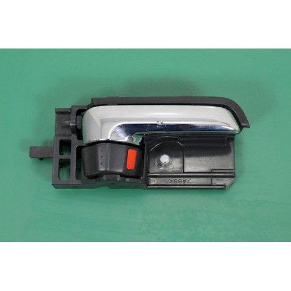 Maçaneta Interna Traseira Direita Suzuki Sx4 2010