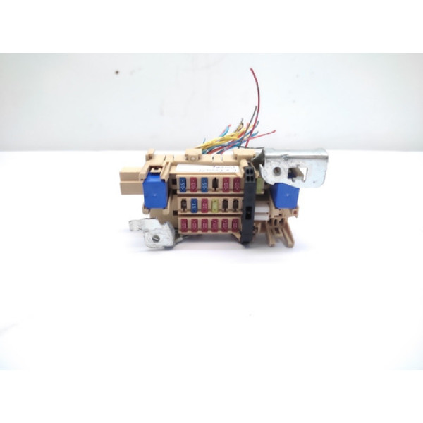 Caixa Fusível Painel Nissan March Sl 1.6 2015 2016