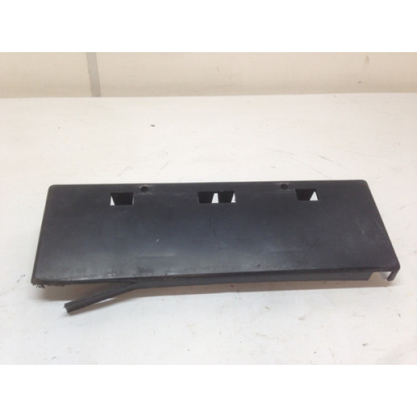 Suporte Placa Dianteira Peugeot 207 2008 2014 Detalhe