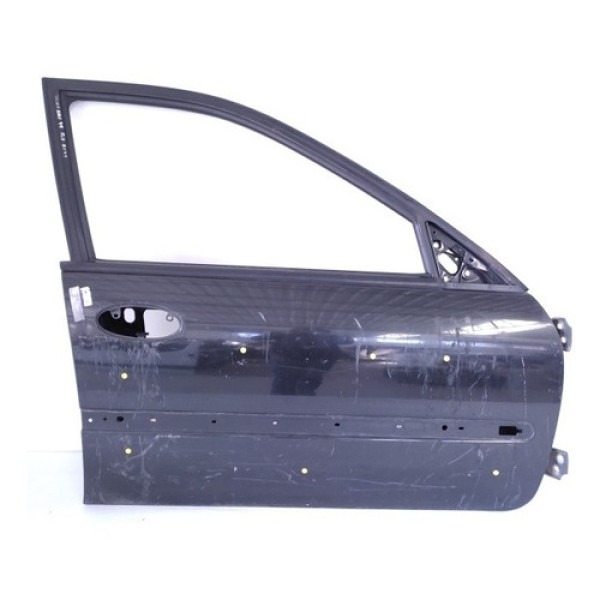 Porta Dianteira Direita Renault Laguna 1996 1999 * Detalhe