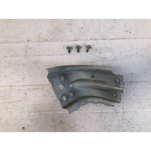 Suporte Para Lama Esquerdo Longarina Jeep Compass 2016 2020 Branco