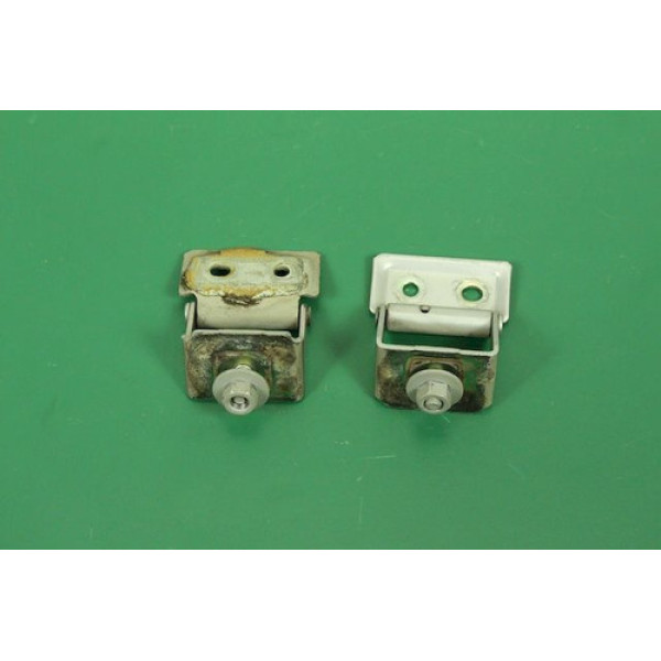 Dobradiça Da Tampa Traseira Suzuki Sx4 2010