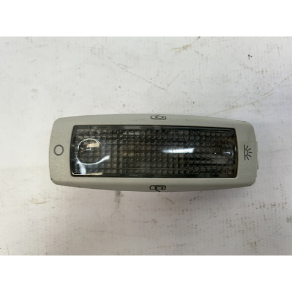 Luz Teto Traseira Esquerda Cortesia Passat Variant 1997 2000