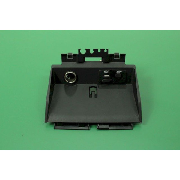 Tomada Auxiliar De Usb Subaru 2016