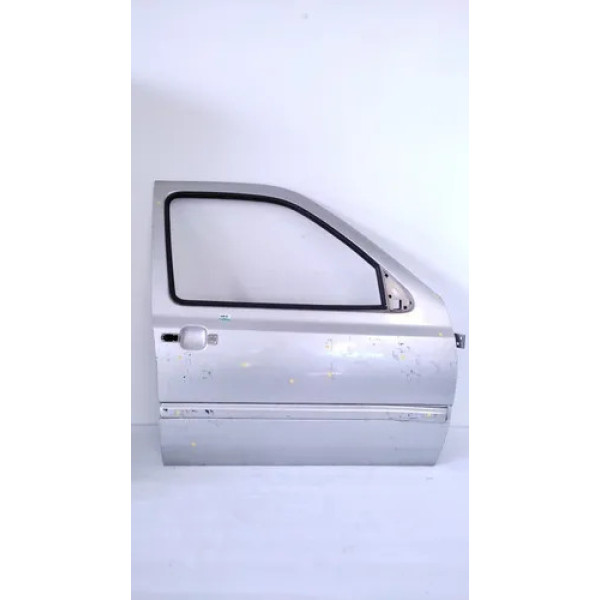 Porta Dianteira Direita Golf 1995 * Detalhe