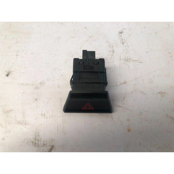 Botão Pisca Alerta Chevrolet Onix 2012 2015 Preto