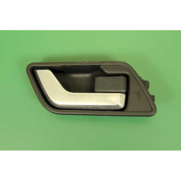 Maçaneta Interna Dianteira Direita Freelander 2 2010