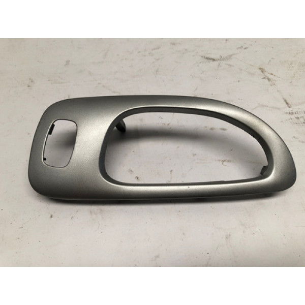 Moldura Maçaneta Interna Traseira Esquerda - Peugeot 307