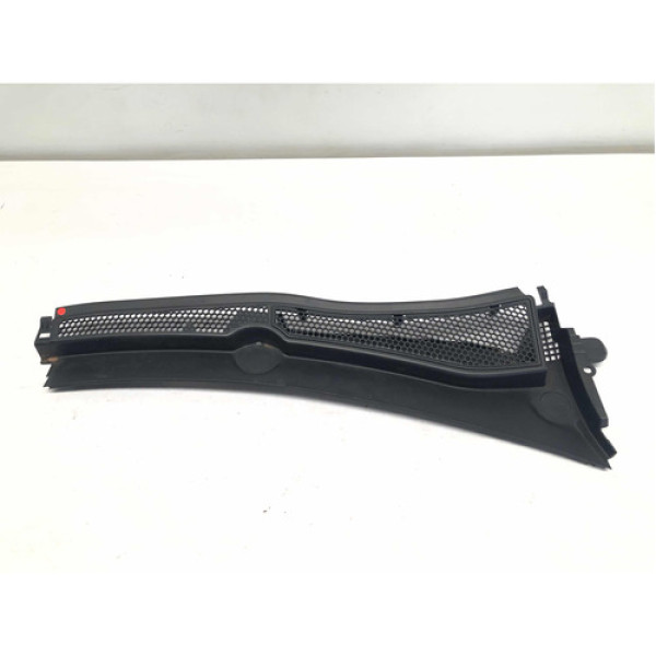 Grade Churrasqueira Direita Peugeot 208 2013 2016 Detalhe