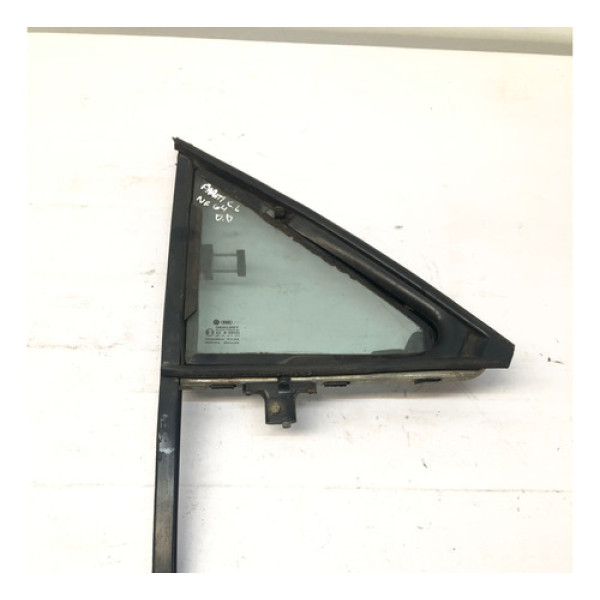 Vidro Fixo Vigia Dianteiro Direito Vw Parati 1987 1990