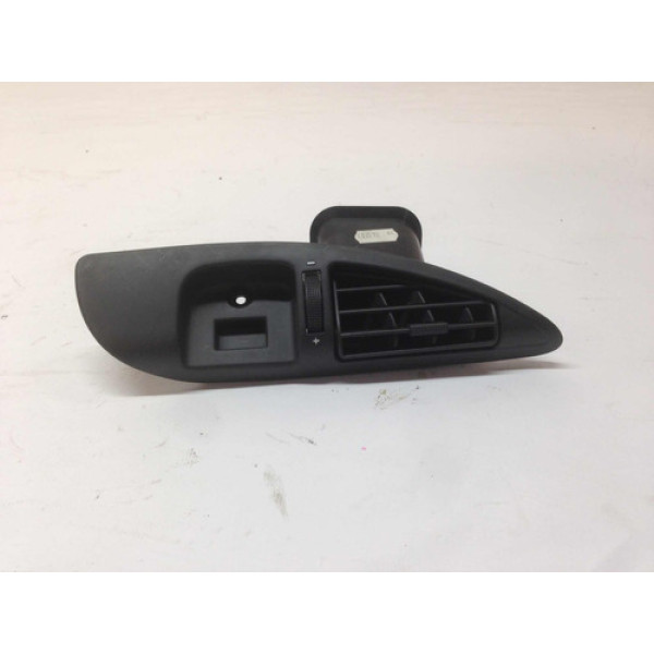 Difusor De Ar Traseiro Esquerdo - Citröen C8 2004