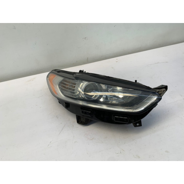 Farol Direito Ford Fusion Titanium 2013 2016 Detalhe Direito/passageiro