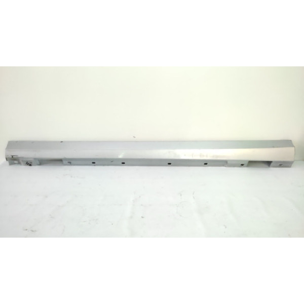 Spoiler Lateral Esquerdo Mercedes C200 2008 2011 * Detalhe