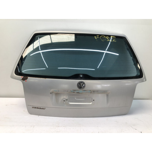 Tampa Traseira C/vidro Vw Passat Variant 1997 2000 Detalhe Prateado