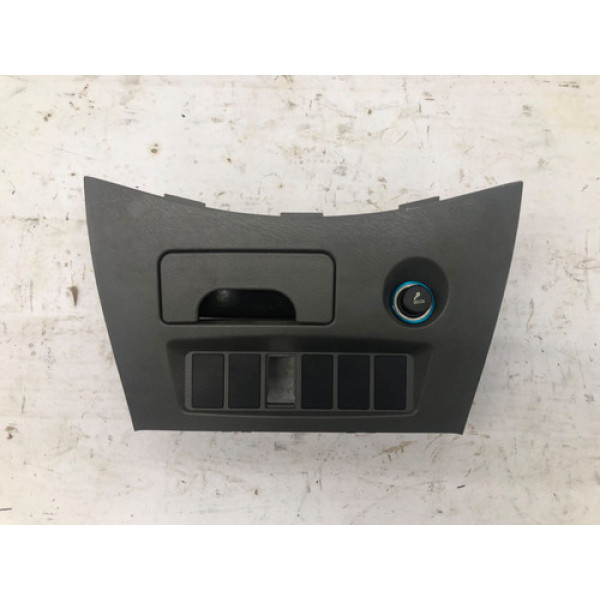 Moldura Cinzeiro Acendedor Chery Tiggo 2009 2012