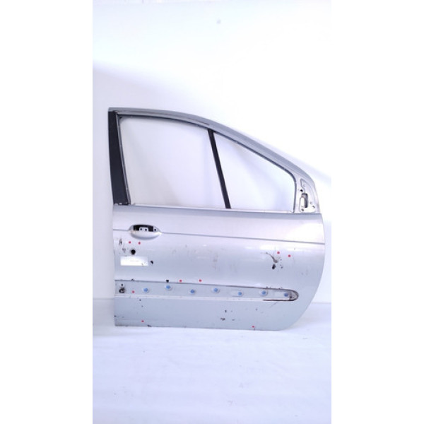 Porta Dianteira Direita Renault Scenic 1999 2010 * Detalhe