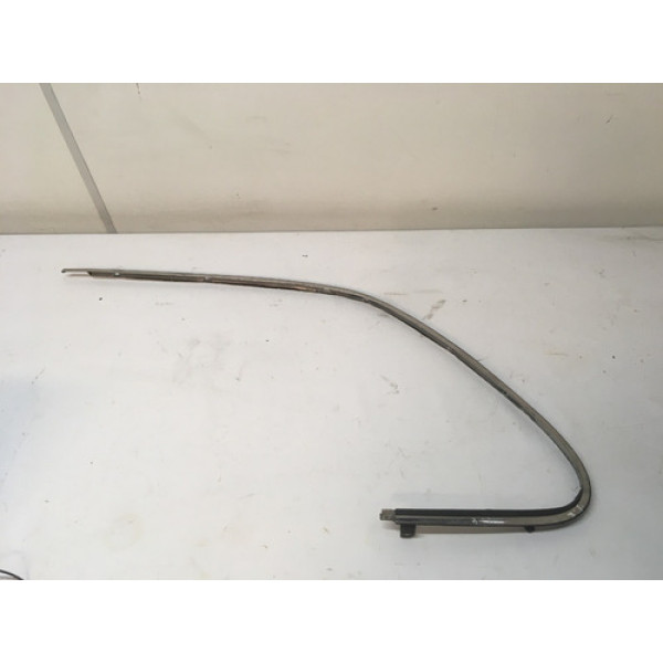 Friso Lateral Traseiro Esquerdo Toyota Camry 1992 1997