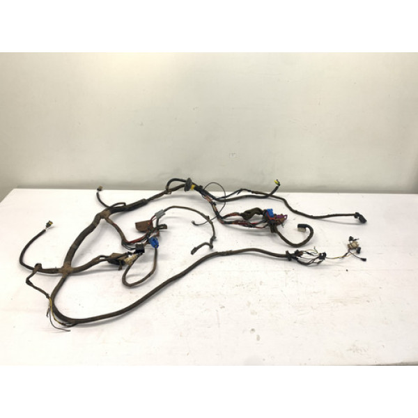 Chicote Cofre Farol Fiat Palio 1.0 2001 2006 Detalhe