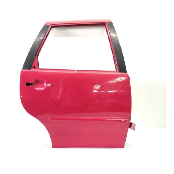 Porta Traseira Direita Polo Classic 1996 2000 * Detalhe 