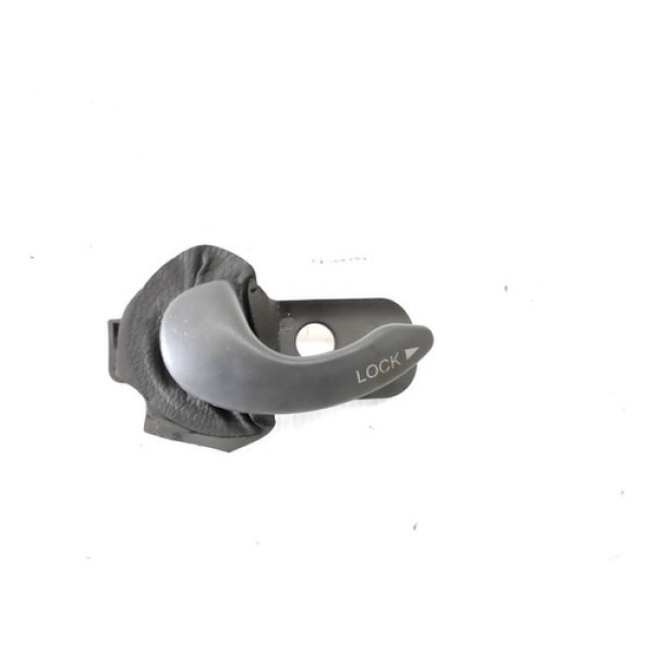 Maçaneta Interna Dianteira Esquerda Palio Siena 97 99 Detalh