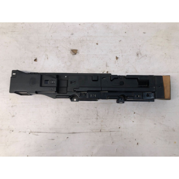 Suporte Esquerdo Tampão Estepe Volvo V70 2000 2006