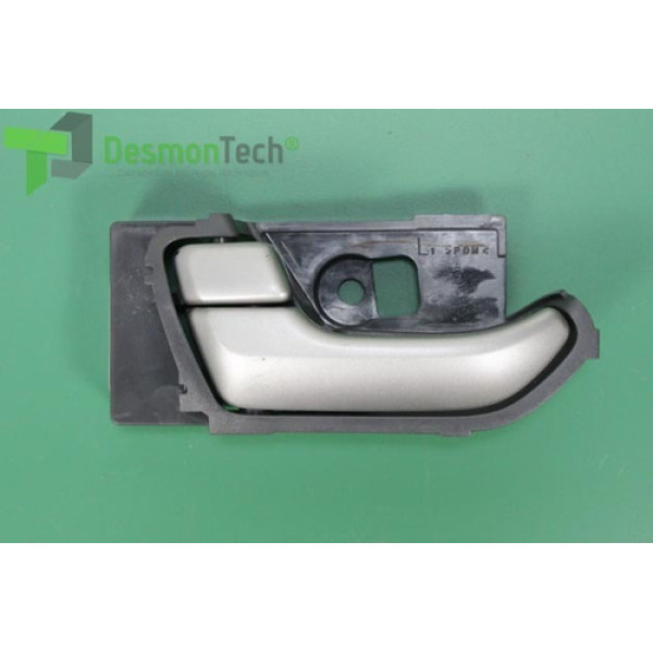 Maçaneta Interna Traseira Esquerda Gm - S10 4x4 2014