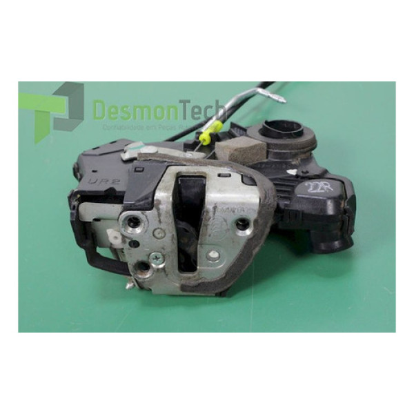 Fechadura  Porta Dianteira Direita Hilux 4x4 2008