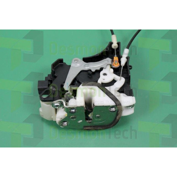 Fechadura  Porta Dianteira Direita Pajero Dakar 2013