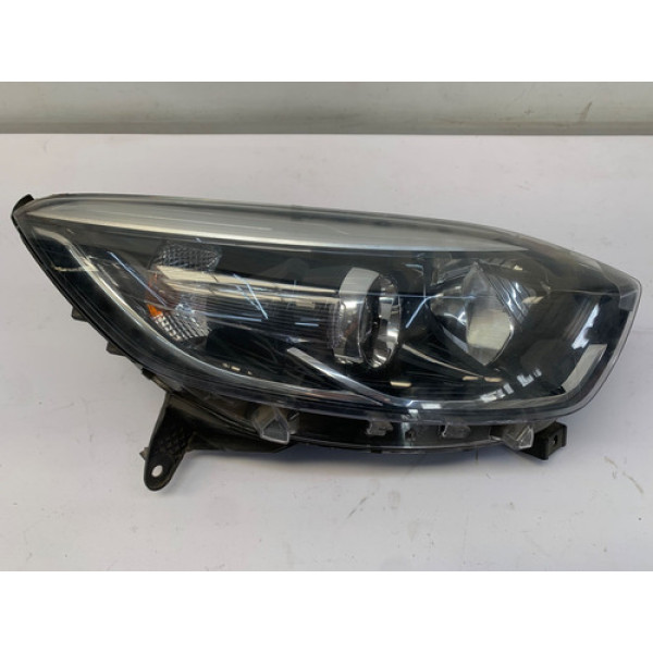 Farol Direito Renault Captur 1.6 2017 2020 Detalhe