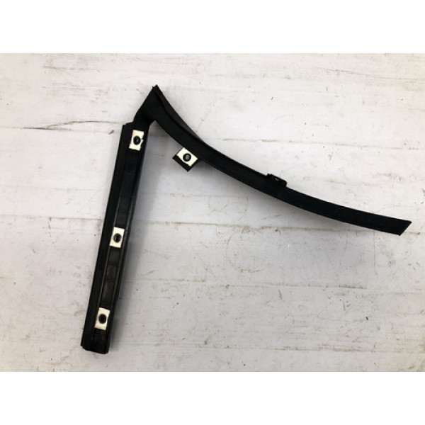 Suporte Traseiro Esquerdo Para Choque Passat Variant 1997 00