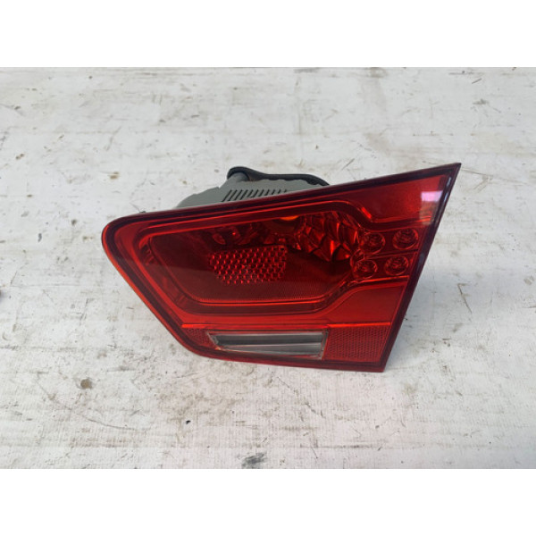 Lanterna Tampa Traseira Direita Kia Cerato 2009 2012 Direito/passageiro Vermelho