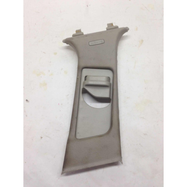 Acabamento Regulagem Cinto Direito - C200 2008 2011