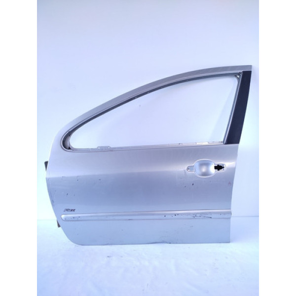 Porta Dianteira Esquerda Peugeot 307 * Detalhe